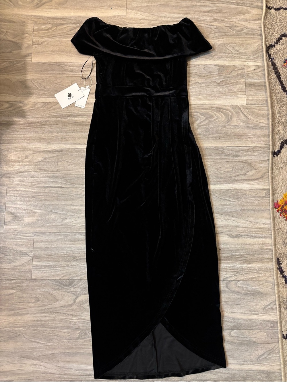 Off-Shoulder Black Velvet Midi Dress